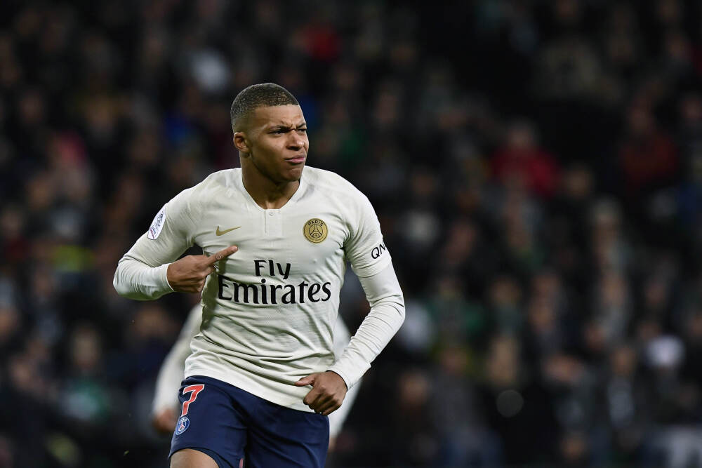 65场评奖规则引争议：曾因金钱而诞生 未来也将因金钱而废除？